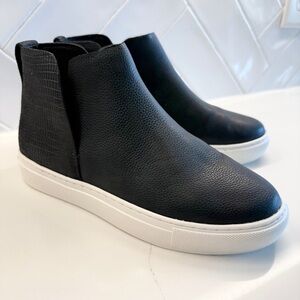 Birdies Women's The Falcon Black Leather Slip-On Sneakers 6.5 High Top Casual